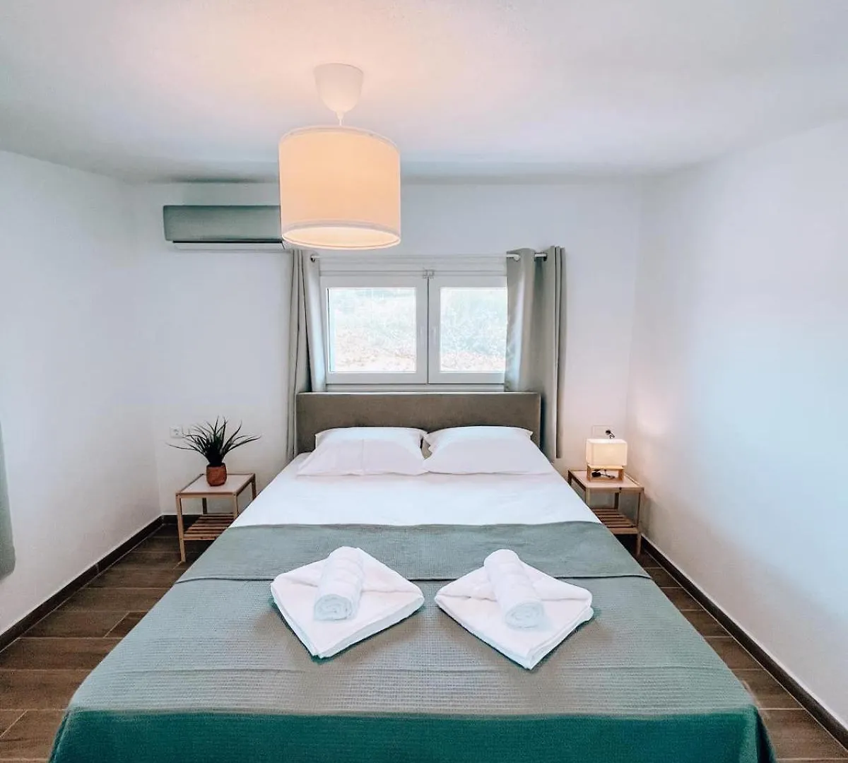 Holiday home Loutra Villas Agia Paraskevi