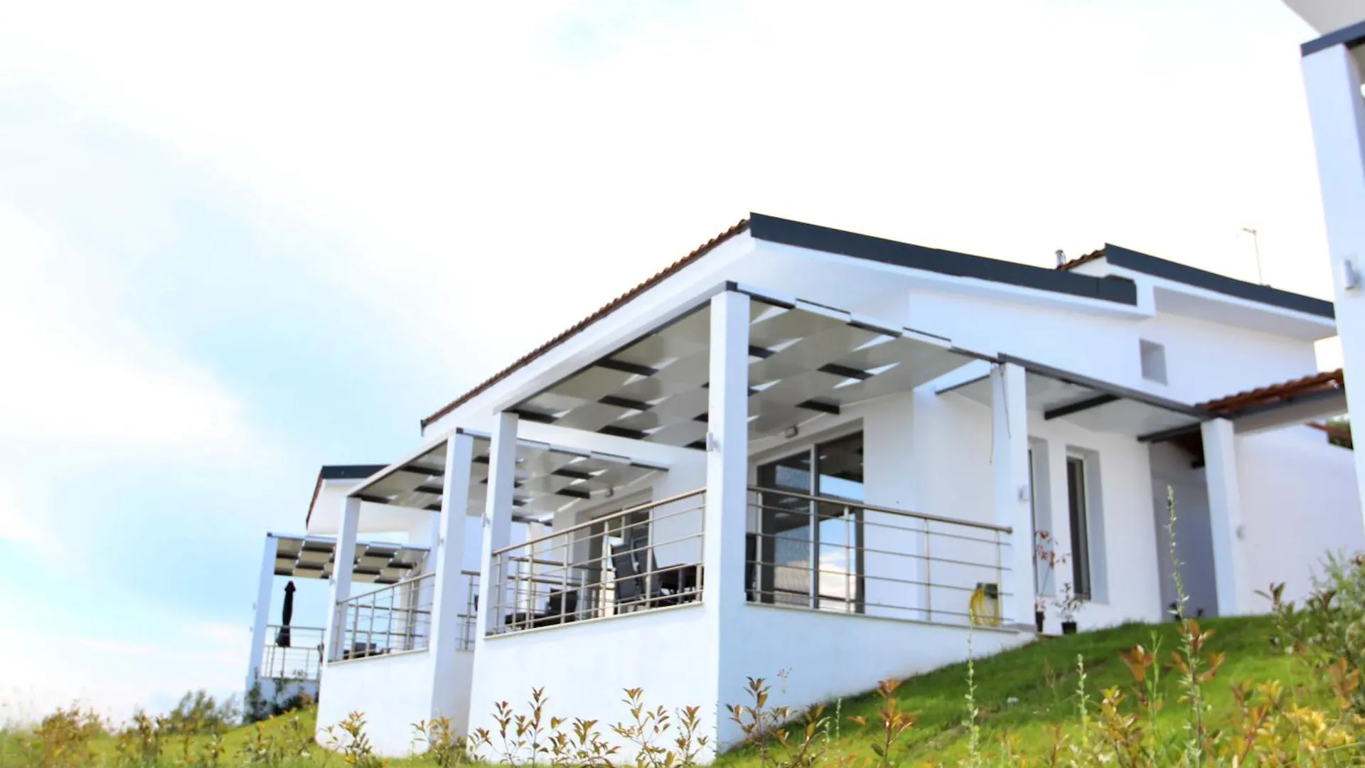 Loutra Villas Agia Paraskevi  0*, Agia Paraskevi (Kassandra)